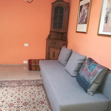 Casa Laura 10 Apartment